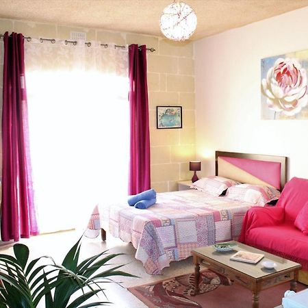 Avalon Seaside B&B - Gozo Bellevue Homes Xlendi Bagian luar foto