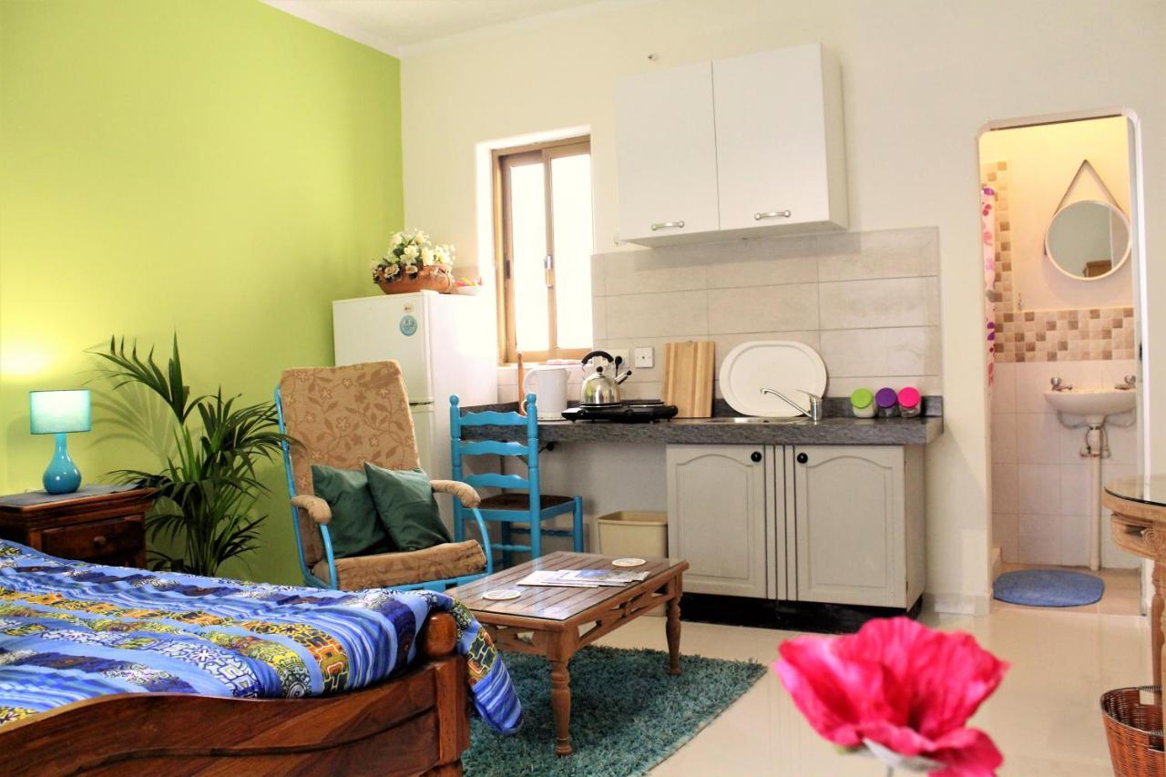 Avalon Seaside B&B - Gozo Bellevue Homes Xlendi Bagian luar foto