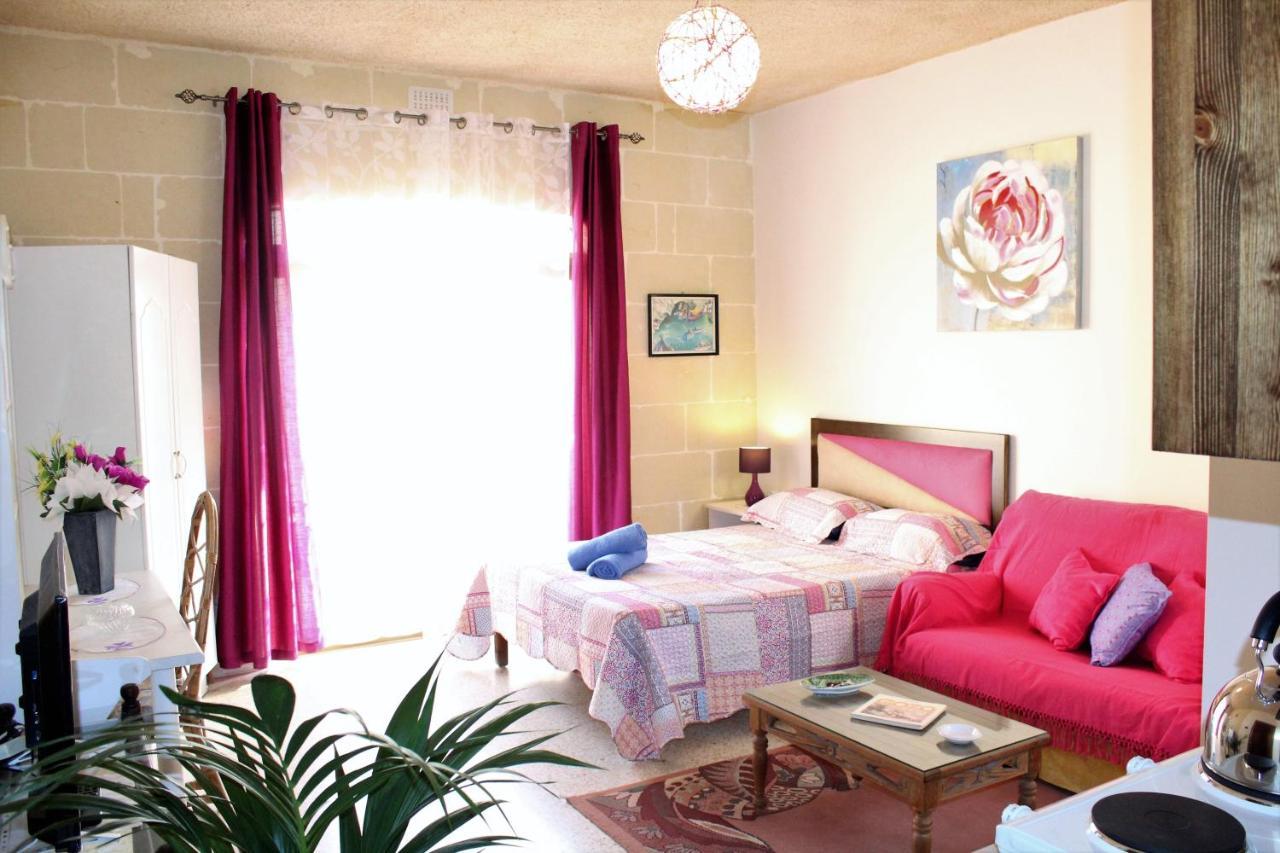 Avalon Seaside B&B - Gozo Bellevue Homes Xlendi Bagian luar foto