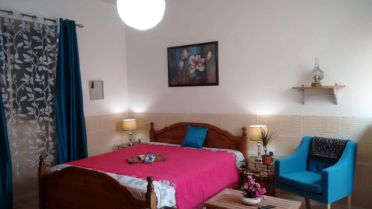 Avalon Seaside B&B - Gozo Bellevue Homes Xlendi Bagian luar foto