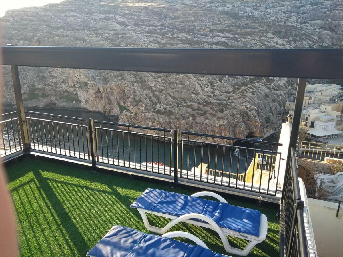 Avalon Seaside B&B - Gozo Bellevue Homes Xlendi Bagian luar foto