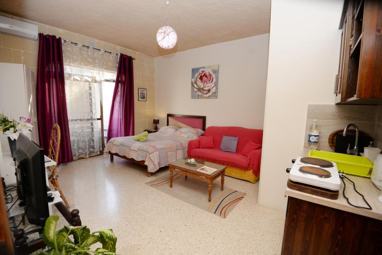 Avalon Seaside B&B - Gozo Bellevue Homes Xlendi Bagian luar foto