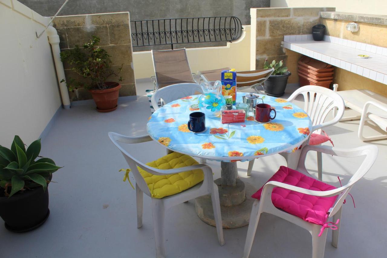 Avalon Seaside B&B - Gozo Bellevue Homes Xlendi Bagian luar foto